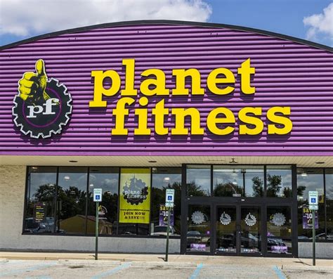 Does planet fitness have an annual fee - Free WiFi. Subject to annual membership fee of $49.00 plus applicable state and local taxes will be billed on or shortly after May 1st. Billed monthly to a checking account. Services and perks subject to availability and restrictions, including restriction on tanning frequency. This offer has no commitment.